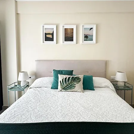 Frente Al Mar En La Torrecilla *